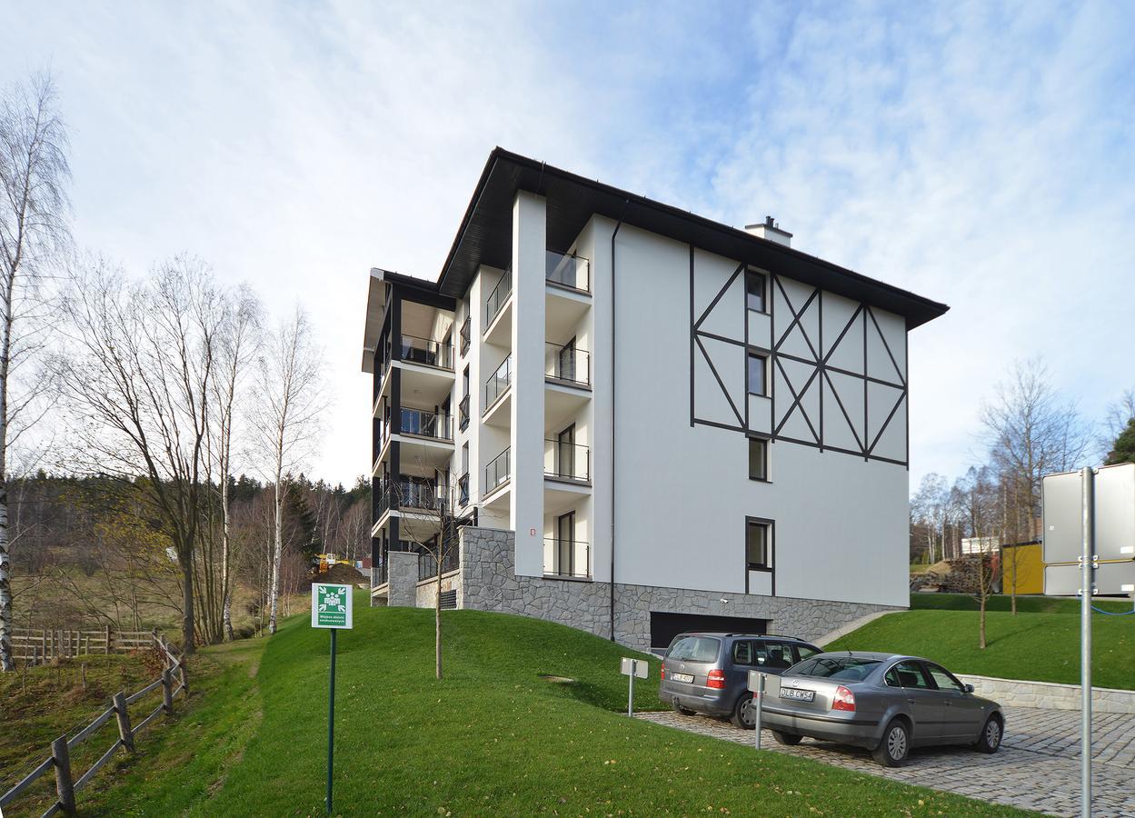 Eleganckie Apartamenty Sun Seasons 24 W Swieradowie Zdroju Z Widokiem Na Gory By Noclegi Renters Swieradow-Zdroj Bagian luar foto